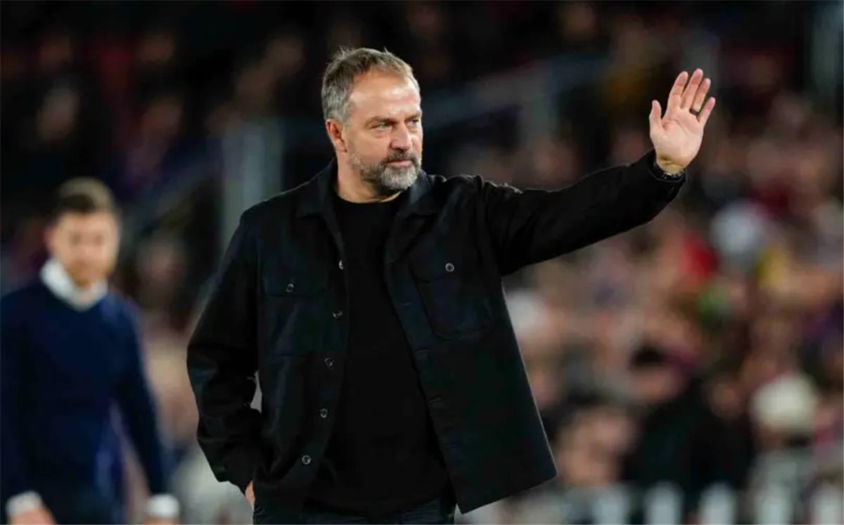 فليك يكشف مفتاح فوز برشلونة على جوادالاخارا.. وموقفه من تير شتيجن