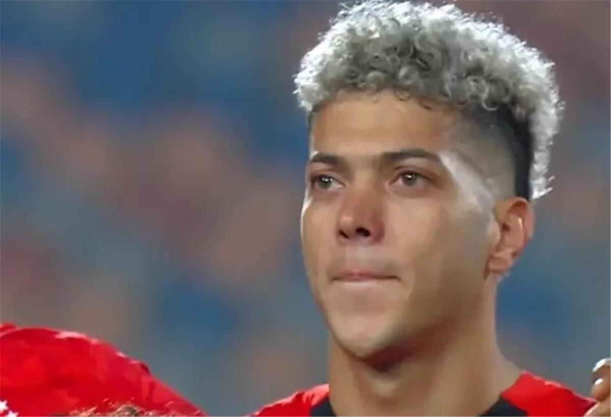 إمام عاشور يكشف سر بكائه قبل مباراة مصر ونيجيريا