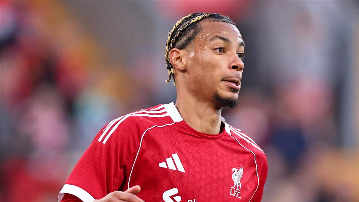 إيكتيكي: سعيد ببدايتي مع ليفربول.. ولم أصل لأفضل مستوياتي