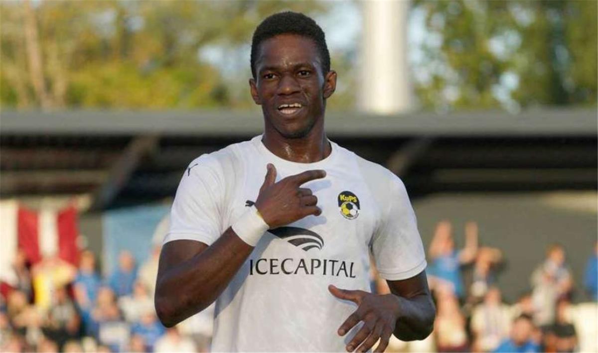 كويبس الفنلندي يكشف لـ”بطولات” سعر محمد توريه بعد اهتمام الأهلي