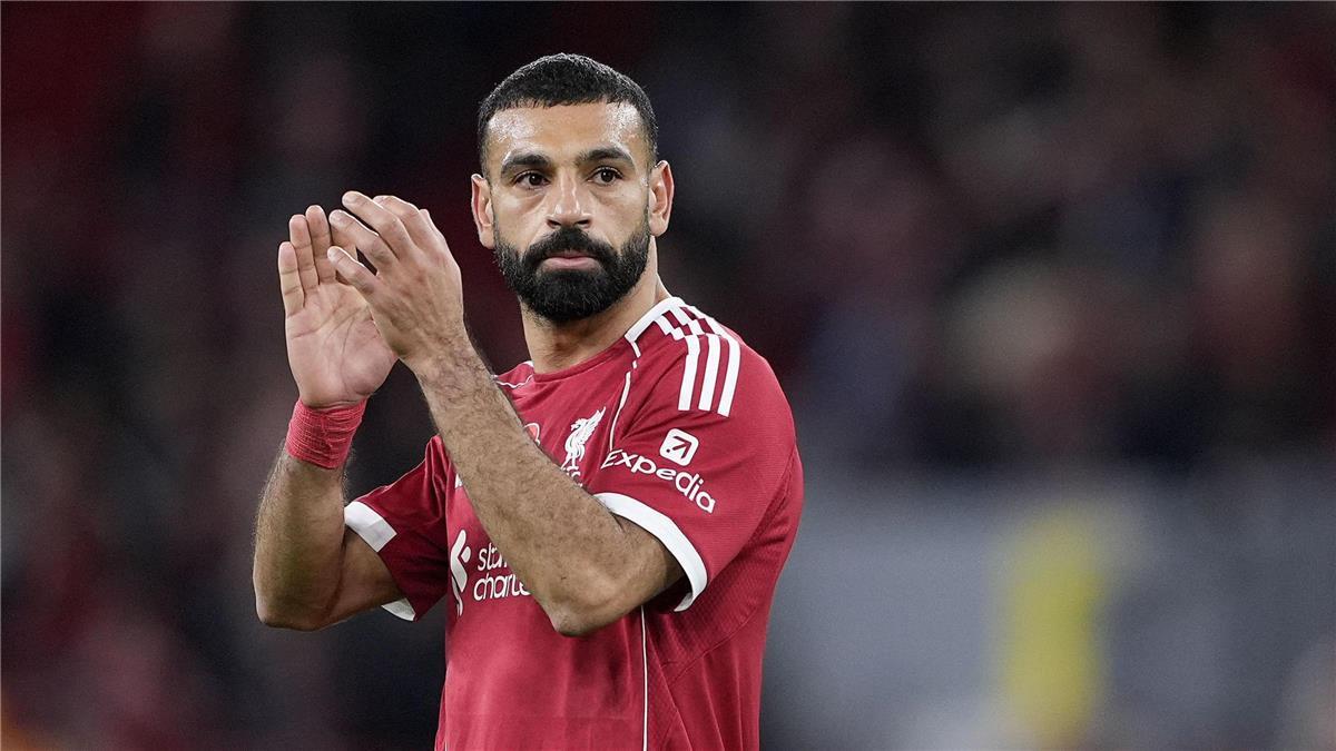 مدير ليفربول السابق يشبه محمد صلاح بـ”الموظف” ويؤكد: عليه التواضع