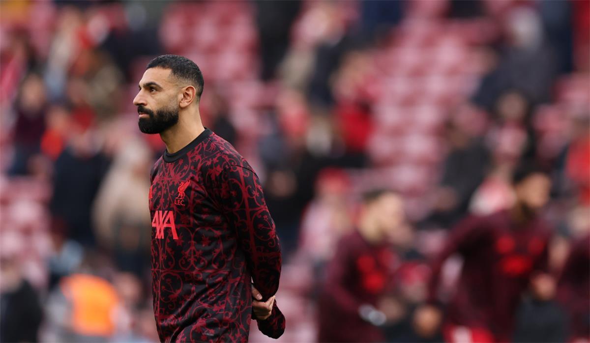 هنري: أتفهم مشاعر محمد صلاح.. واستمراره مع ليفربول ليس بيدي