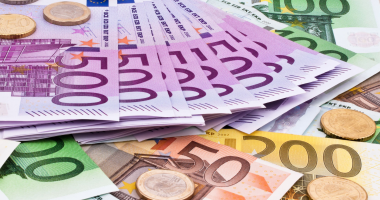 ارتفاع سعر اليورو فى ختام تعاملات اليوم الأربعاء 17 ديسمبر 2025 بالبنوك