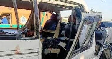 إصابة 4 أشخاص إثر حادث تصادم 3 سيارات فى الهرم