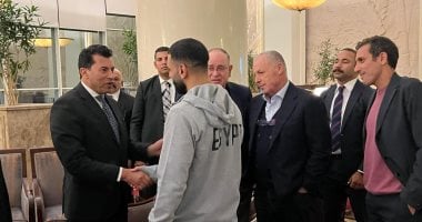 وزير الرياضة وهانى أبو ريدة يحفزان المنتخب الوطنى قبل أمم أفريقيا