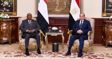 الرئيس السيسى يعقد جلسة مباحثات موسعة مع «البرهان» بحضور وفدى البلدين.. ويؤكد دعم مصر الكامل للسودان لتجاوز المرحلة الدقيقة الراهنة.. والتشديد على ضرورة وقف الجرائم بحق الشعب السودانى ومحاسبة المسؤولين.. صور