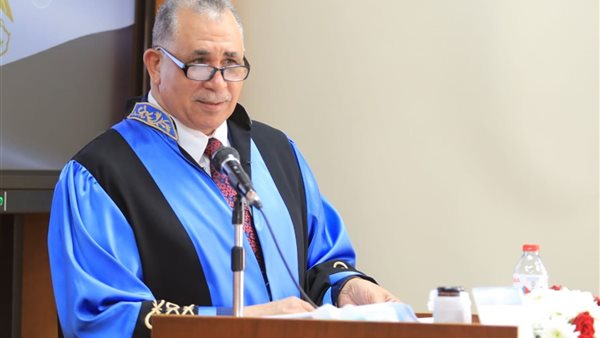 عبدالحليم علام يحصل على الدكتوراه في الحقوق بتقدير ممتاز من جامعة الإسكندرية