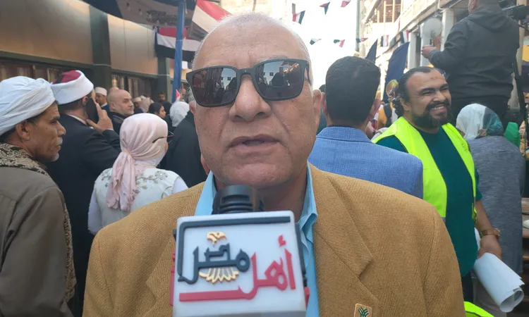 أكرم الشافعي: تخفيض رسوم تراخيص المحال العامة يعكس إستجابة الدولة لصوت التجار