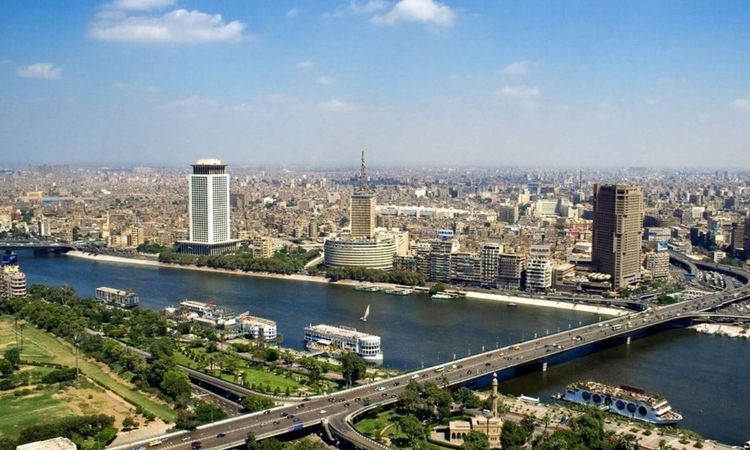 أمطار وأجواء باردة.. الأرصاد تكشف تفاصيل طقس البوم