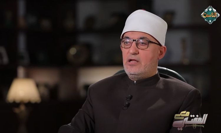 مفتي الجمهورية: اللغة العربية معجزة إلهية خالدة ووعاء حضاري فريد