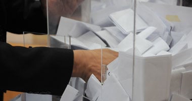 احذر.. الحبس والغرامة عقوبة انتحال الاسم أو التصويت فى الانتخابات دون حق