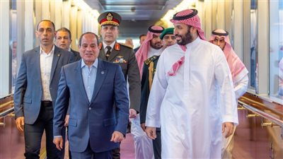 الرئيس السيسي يعود إلى أرض الوطن عقب زيارة أخوية إلى السعودية