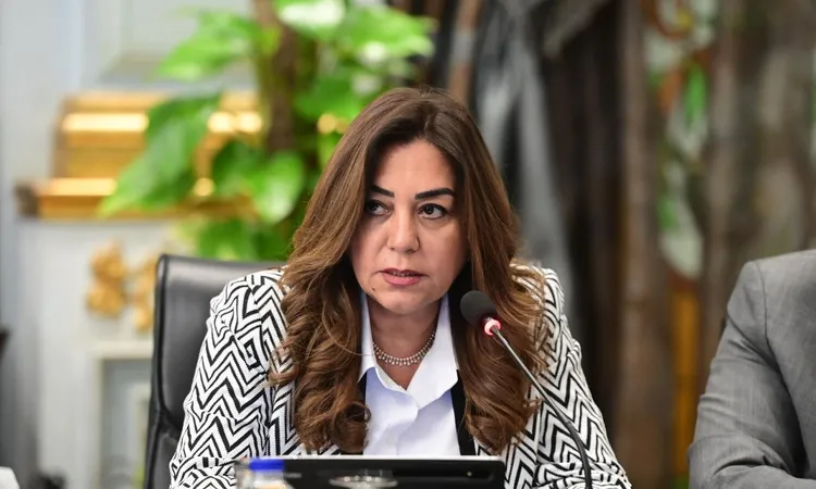 أونلي ليبانون : وزيرة التنمية المحلية تتفقد مصنع شركة إيكوم للمخلفات والمجمع المتكامل بالعاشر من رمضان