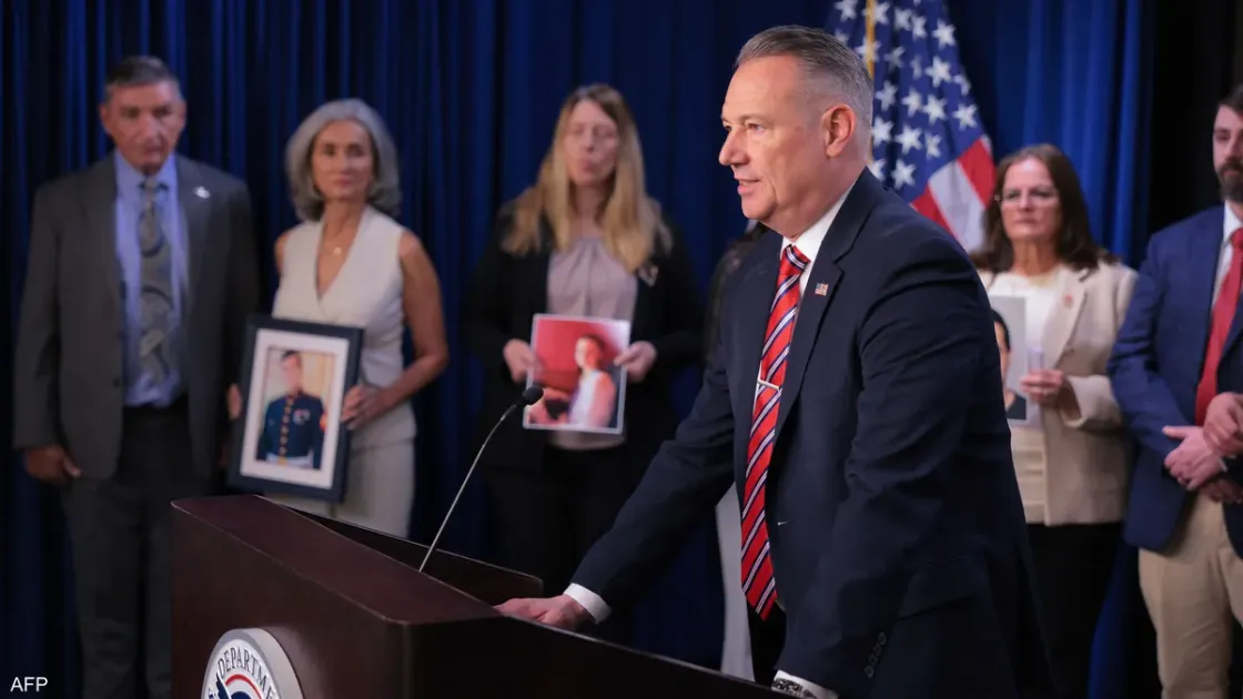 أونلي ليبانون : مدير وكالة الهجرة والجمارك الأمريكية يستقيل من منصبه