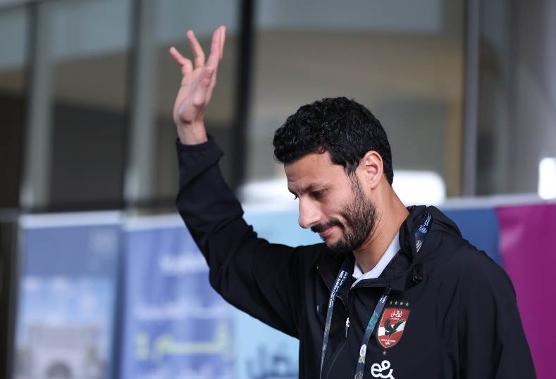 أونلي ليبانون : نجوم الأهلي يدعمون محمد الشناوي بعد قرار إيقافه من رابطة الأندية