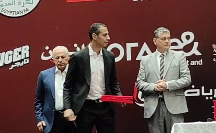 أونلي ليبانون : لحظة تكريم أمين عمر بعد اختياره في مونديال 2026