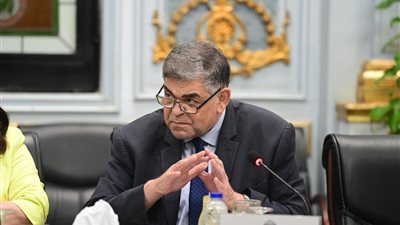 أونلي ليبانون : وزير الصحة يهنئ الدكتور أشرف حاتم بمناسبة فوزه ممثلا لمصر في عضوية لجنة الصحة بالاتحاد البرلماني الدولي