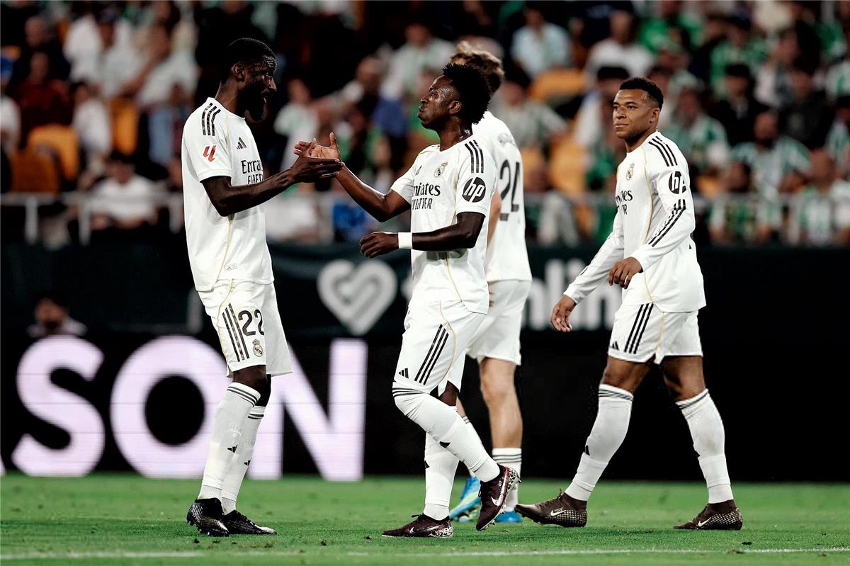 أونلي ليبانون : مباريات ريال مدريد المتبقية في الدوري الإسباني بعد التعادل مع ريال بيتيس