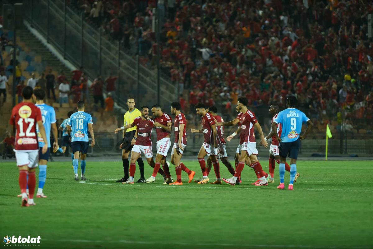 أونلي ليبانون : موعد والقناة الناقلة لـ مباراة الأهلي وبيراميدز اليوم في الدوري المصري