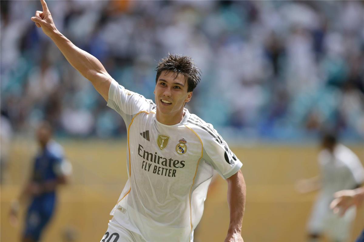 أونلي ليبانون : ريال مدريد يحدد سعر بيع جونزالو جارسيا