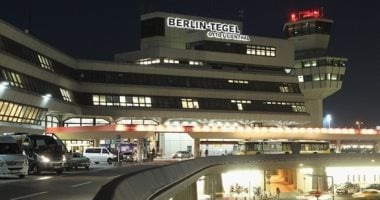 أونلي ليبانون : أزمة متصاعدة فى وقود الطائرات تضرب أوروبا.. شركة لوفتهانزا توقف 27 طائرة.. والهولندية تقلص رحلاتها وسط ارتفاع الأسعار بسبب توترات الشرق الأوسط.. وإيزى جيت تخسر 640 مليون يورو خلال شهر مارس