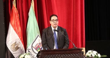 أونلي ليبانون : رئيس جامعة القاهرة: تطوير البرامج الدراسية وربطها بسوق العمل
