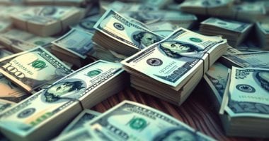 أونلي ليبانون : الدولار لحظة بلحظة.. 51.69 جنيه سعر شراء الأخضر فى بنك مصر