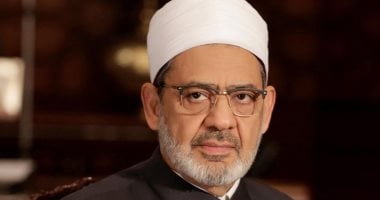 أونلي ليبانون : شيخ الأزهر يهنئ البابا تواضروس والإخوة المسيحيين بعيد القيامة المجيد