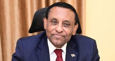 أونلي ليبانون : رئيس وزراء السودان يعلن عن حزمة إجراءات لتسهيل عودة المعارضين للبلاد