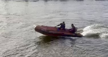 أونلي ليبانون : انتشال جثمان الطفل الثاني ضحية سقوط سيارة من أعلى عبارة الشورانية بسوهاج