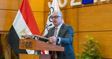 أونلي ليبانون : رئيس اقتصادية قناة السويس يتفقد الأعمال بمصنع نيرك لوحدات الجر الكهربائى