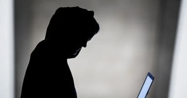 أونلي ليبانون : السجن 3 سنوات لمحامى هدد زوجته بصورها للتنازل عن حقوقها الزوجية بالإسكندرية