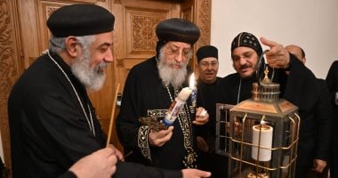 أونلي ليبانون : البابا تواضروس الثانى يتسلم النور المقدس بالمقر البابوي بالقاهرة