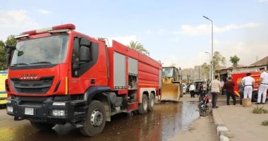 أونلي ليبانون : الحماية المدنية تستخدم معداتها فى إخماد حريق مخزن مدينة نصر.. فيديو