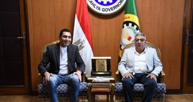 أونلي ليبانون : وزير الرياضة يستعرض مع محافظ الدقهلية تعزيز الاستثمار الرياضى بالمحافظة