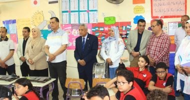 أونلي ليبانون : مدير تعليم سوهاج يشهد حوارًا دوليًا بين طلاب طهطا وأوساكا اليابانية