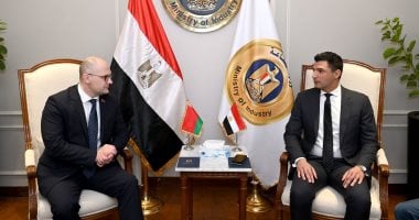 أونلي ليبانون : وزير الصناعة:الاستفادة من خبرات بيلاروسيا فى صناعة الجرارات ومعدات الزراعة