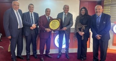 أونلي ليبانون : رئيس هيئة الاستعلامات يلتقى وفدا من اتحاد المصريين فى الخارج