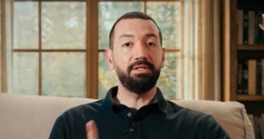 أونلي ليبانون : هل العلم التجريبى يتعارض مع الدين؟.. حلقة لمعز مسعود على التليفزيون المصرى