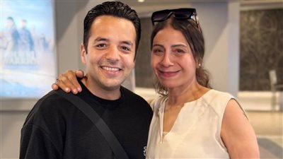 أونلي ليبانون : بعد 22 سنة.. طفل فيلم تيتو يظهر مع عفاف مصطفى: بقى أب