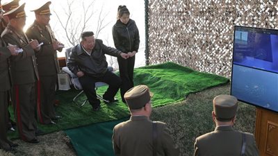 أونلي ليبانون : بحضور كيم جونج أون.. كوريا الشمالية تجري تجارب صاروخية جديدة