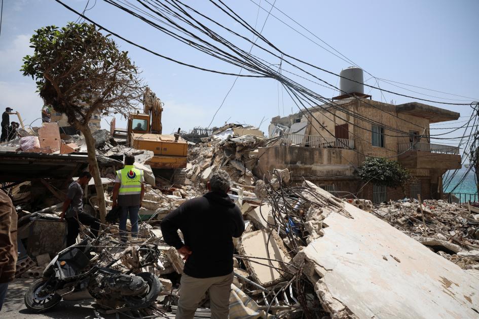 أونلي ليبانون : 13 قتيلاً و35 مصاباً بقصف إسرائيلي على جنوب لبنان