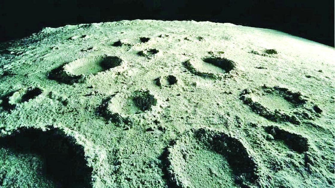 أونلي ليبانون : أقدم فوهات القمر تحوي أضخم احتياطيات مياه