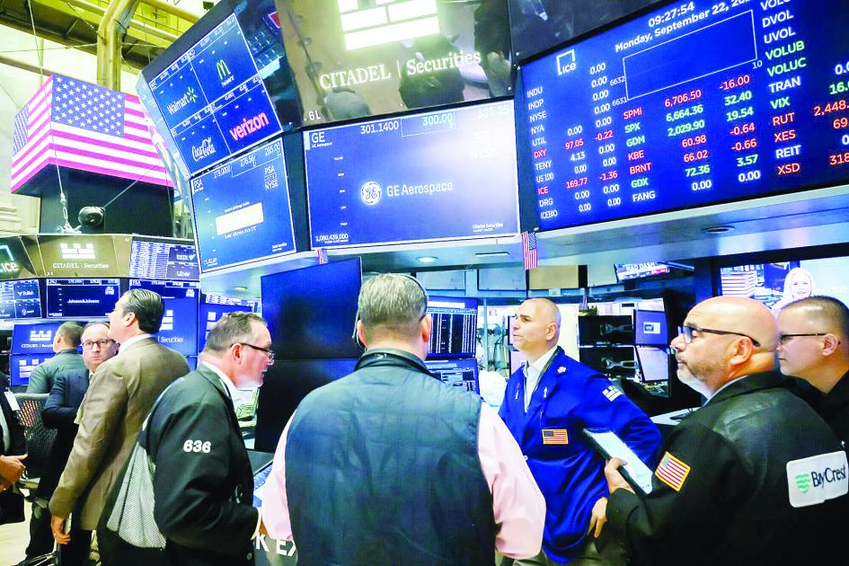 أونلي ليبانون : «وول ستريت» تواصل التحليق بعد إعلان فتح مضيق هرمز