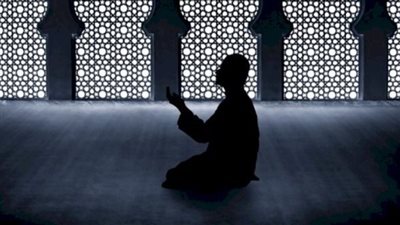 مواقيت الصلاة في مصر اليوم الإثنين «خلي بالك»