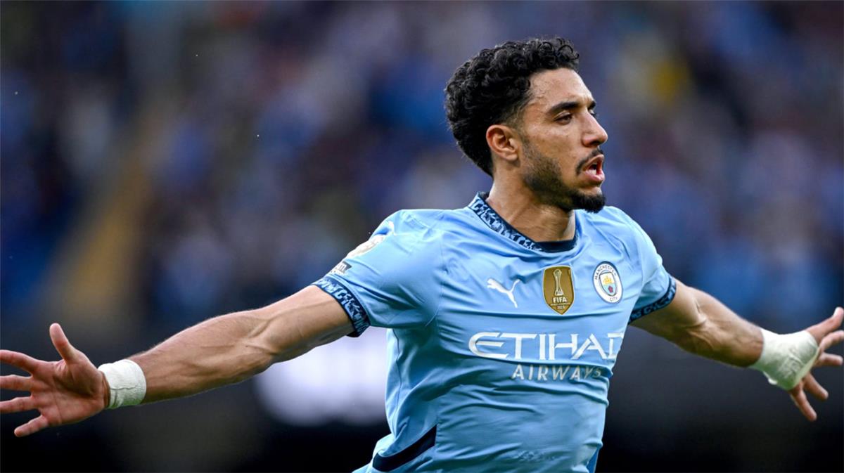 تشكيل مانشستر سيتي أمام إيفرتون في الدوري الإنجليزي.. موقف عمر مرموش
