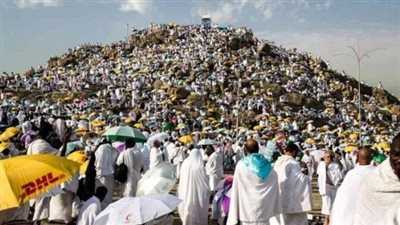 انطلاق أولى رحلات الحج.. مصر للطيران تبدأ نقل الحجاج إلى الأراضي المقدسة
