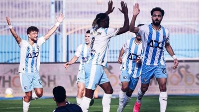 التشكيل الرسمي لفريق بيراميدز أمام سيراميكا كيلواترا في الدوري الممتاز