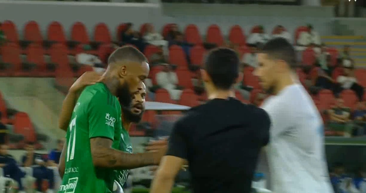 اهداف مباراة الاهلي والفتح في الدوري السعودي