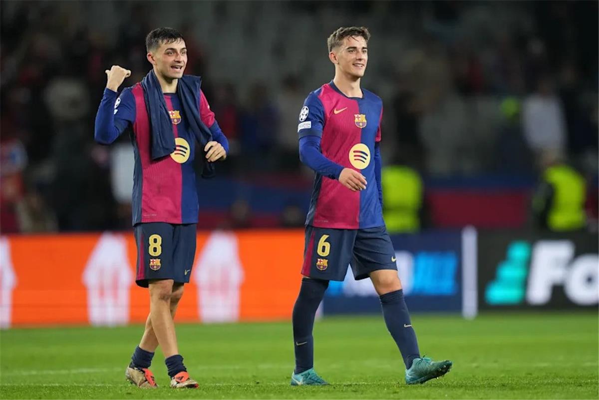 بيدري وجافي يتفقان على هدف واحد قبل مباراة برشلونة وريال مدريد